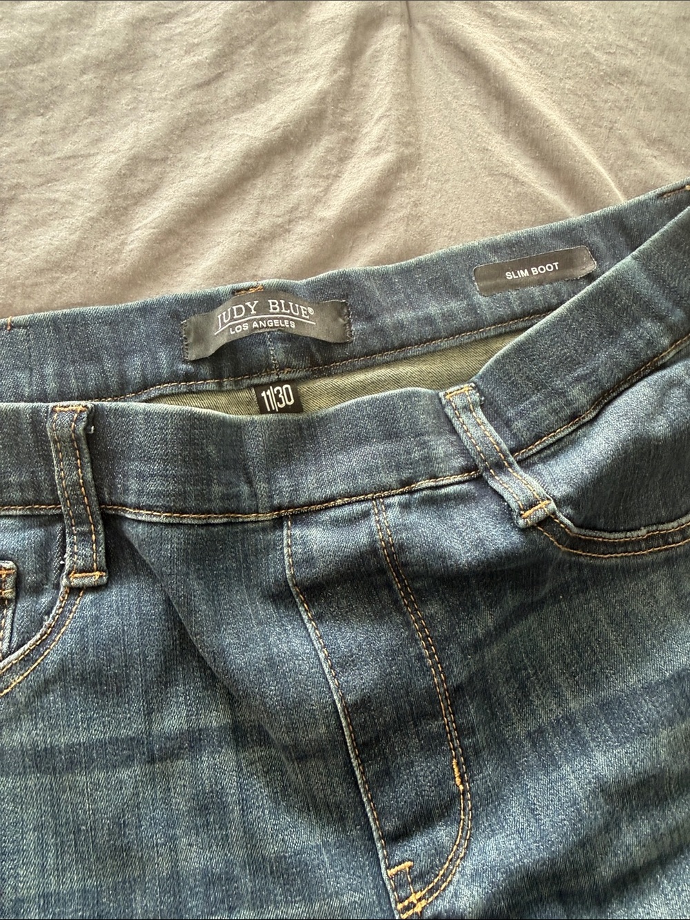 Judy Blue women’s Slim Boot Jeans in Medium Wash Blue